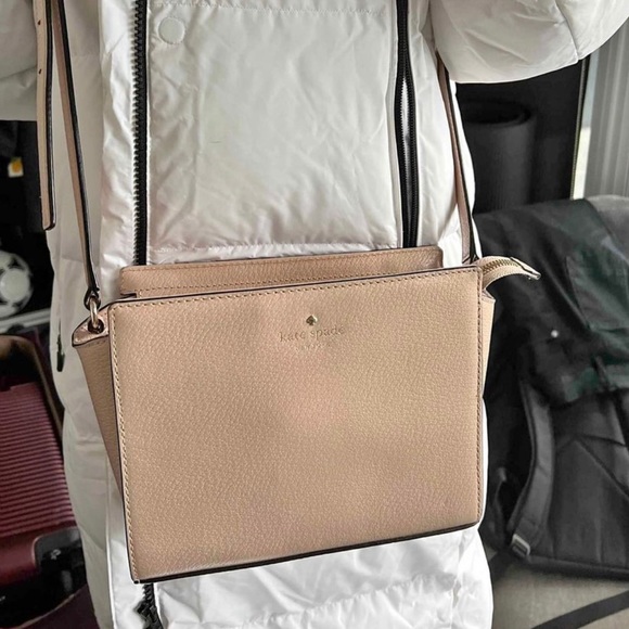 Kate spade pink crossbody bag - Picture 2 of 2
